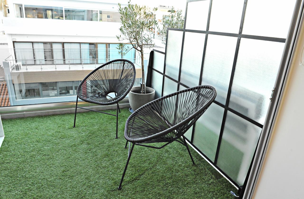 The Athenians Modern Apartment