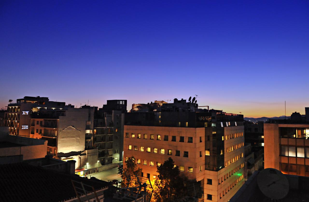 The Athenians Modern